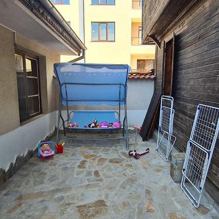 Къща За Гости Катлея Tsarevo Ngoại thất bức ảnh